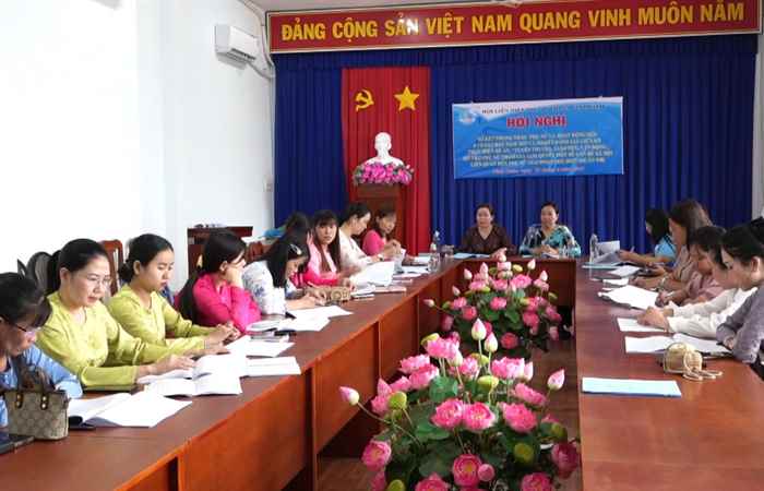 Vĩnh Châu: Hội phụ nữ thị xã sơ kết 6 tháng